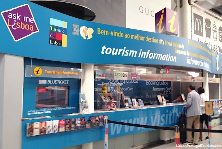 Lisbon tourist office at the airport