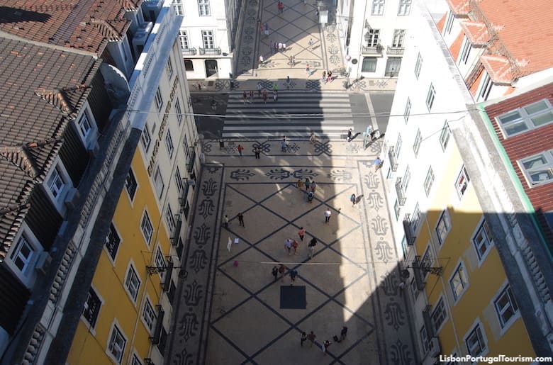 Cobblestone pavement design in Rua Augusta, Lisbon
